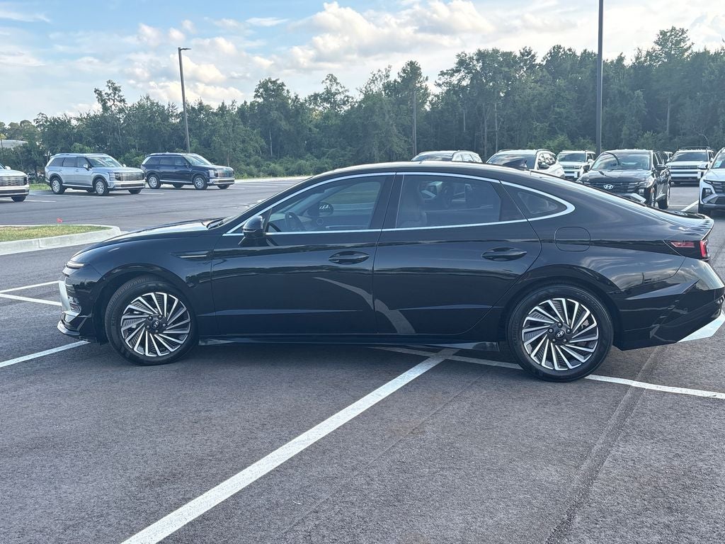 2024 Hyundai Sonata Hybrid Limited