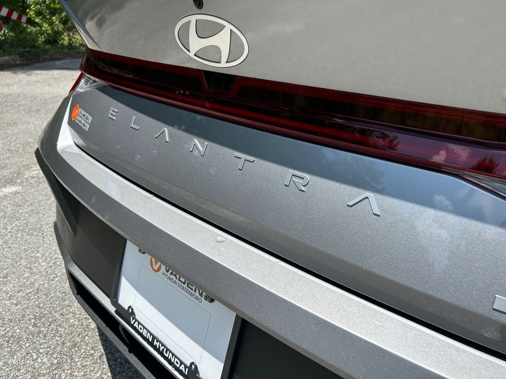 2025 Hyundai Elantra HEV SEL Sport