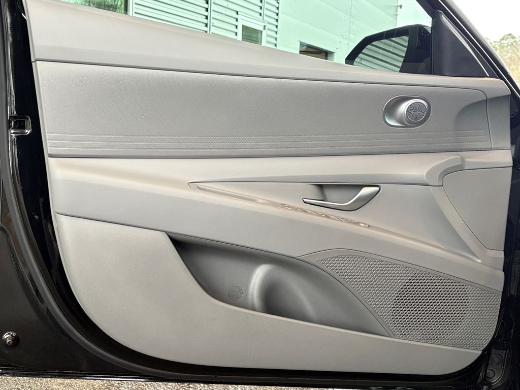 2026 Hyundai Elantra HEV Blue