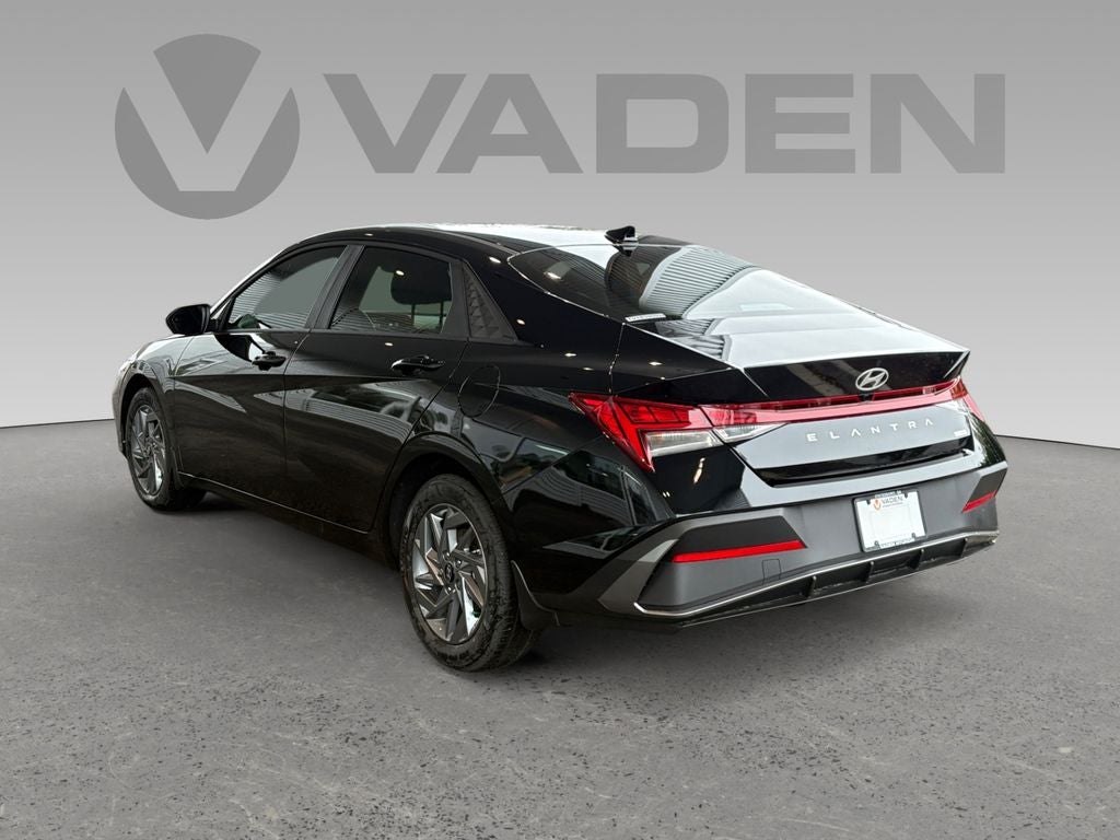 2026 Hyundai Elantra HEV Blue