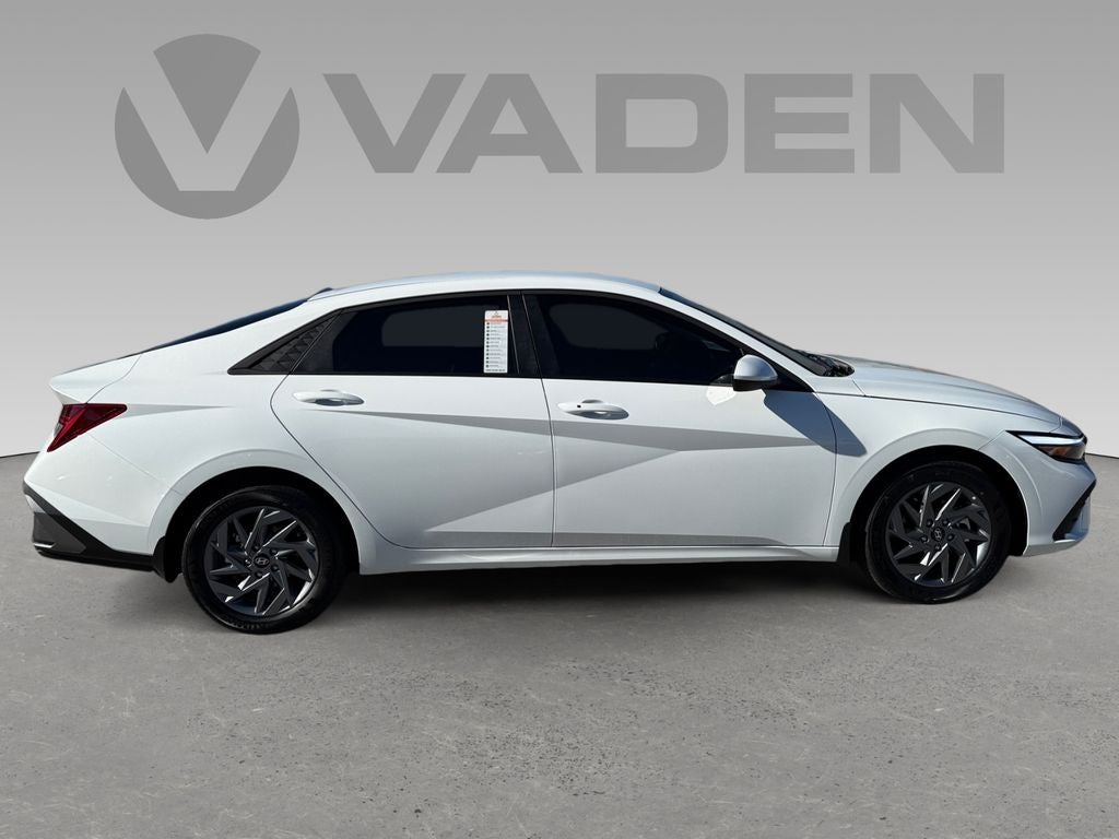 2026 Hyundai Elantra HEV Blue