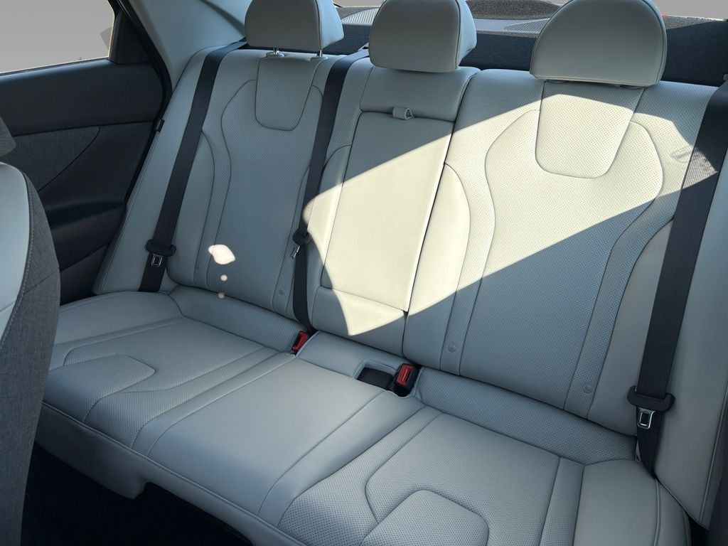 2026 Hyundai Elantra Hybrid Limited