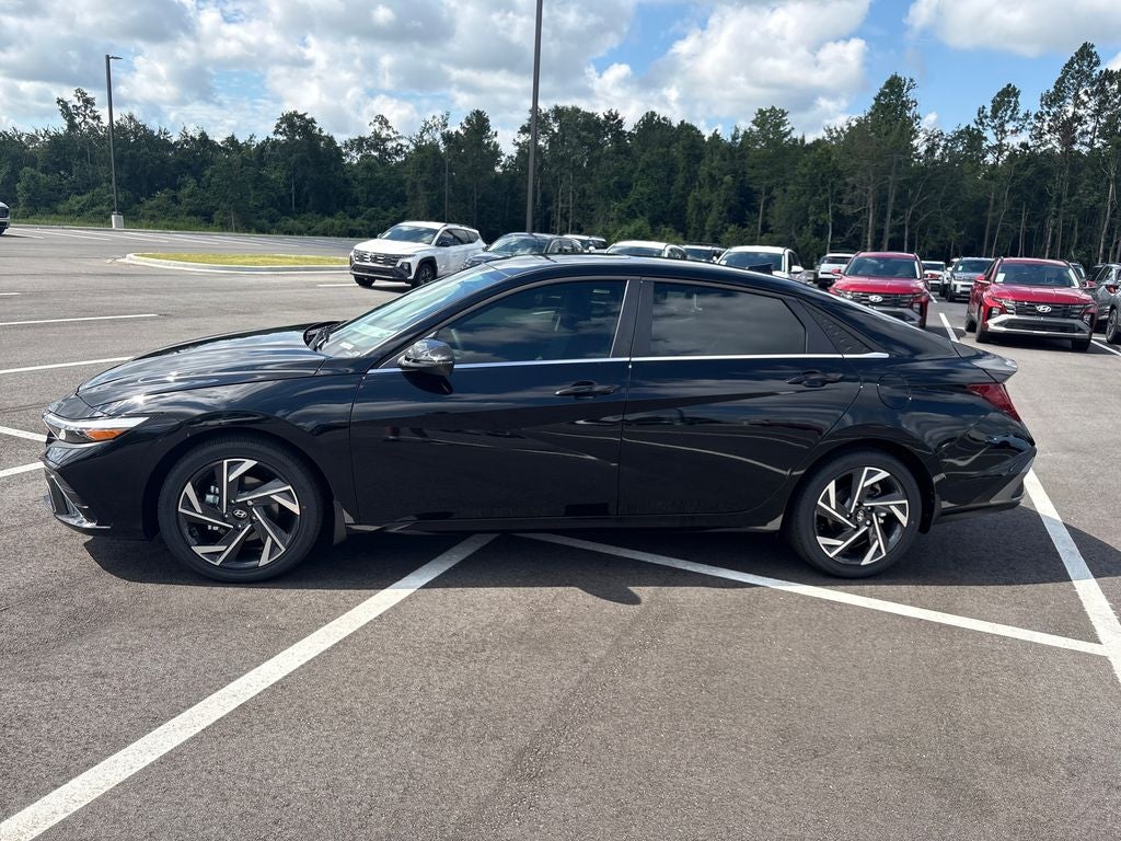 2026 Hyundai Elantra Hybrid Limited