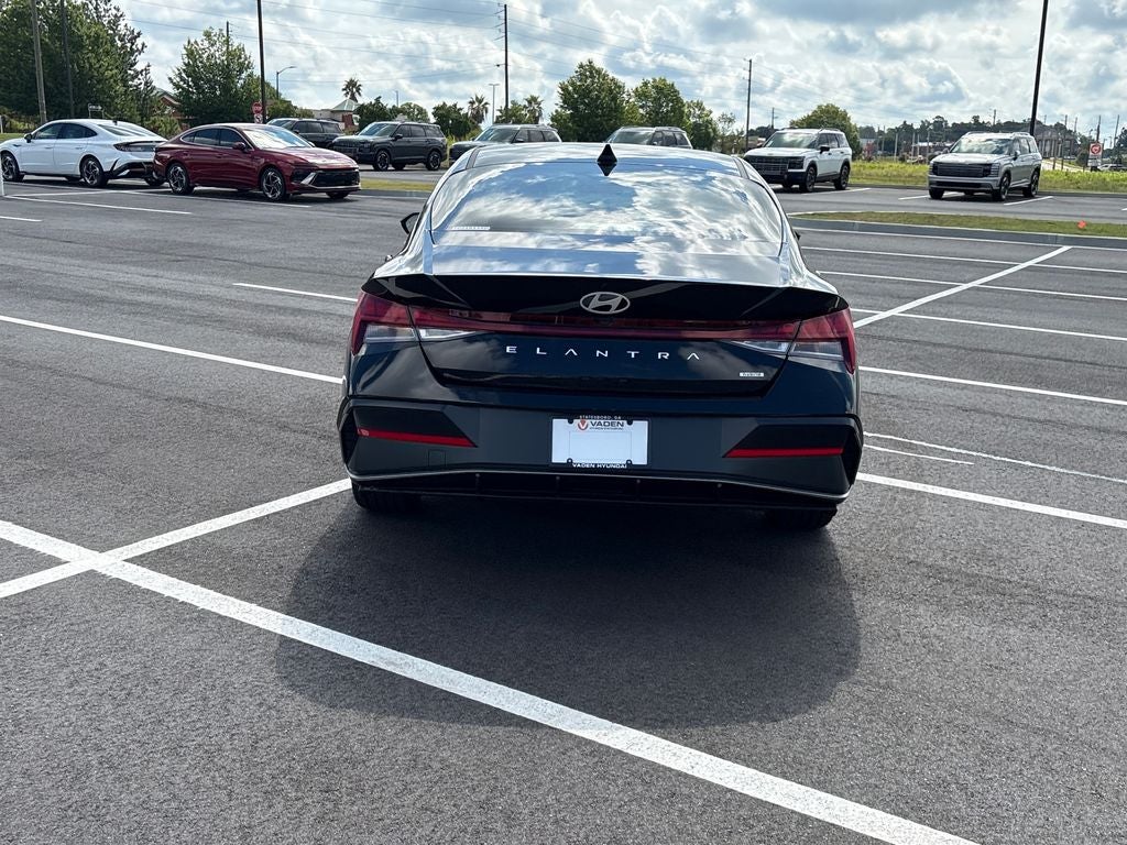 2026 Hyundai Elantra Hybrid Limited
