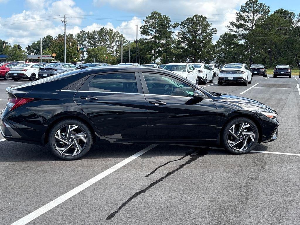 2026 Hyundai Elantra Hybrid Limited