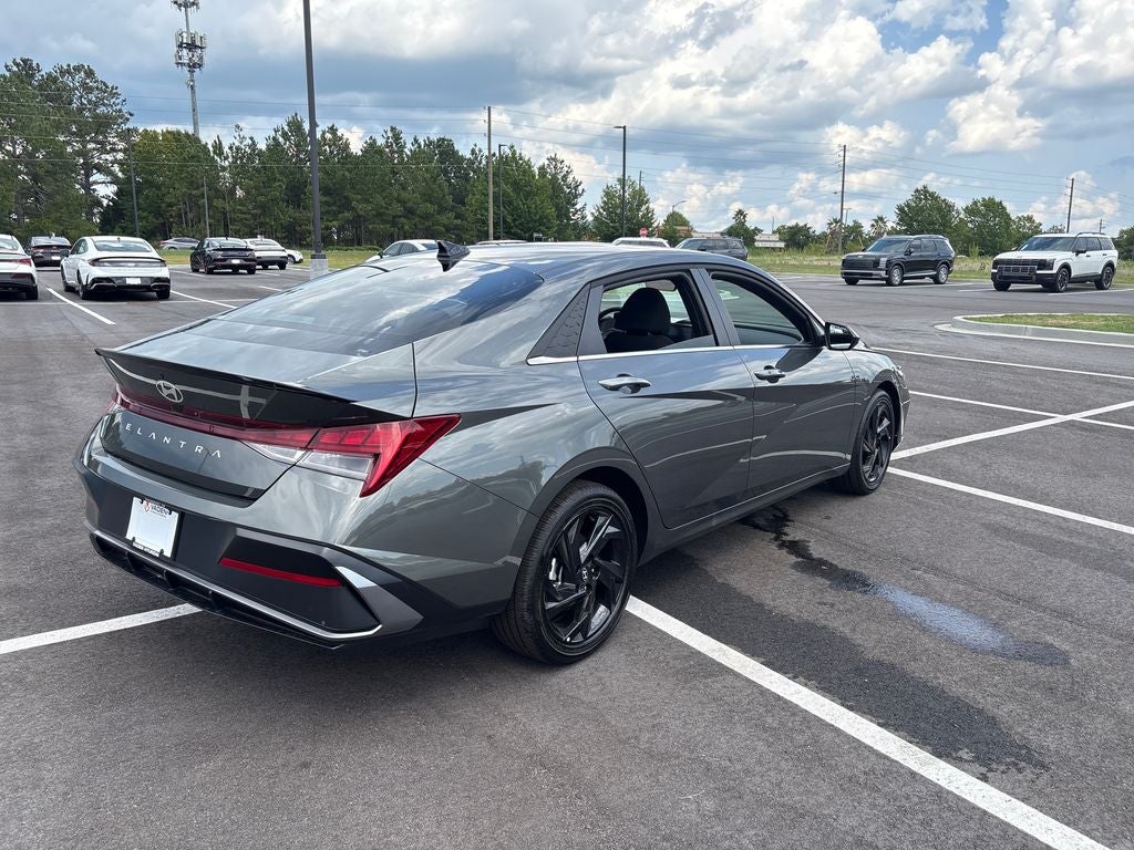 2026 Hyundai Elantra SEL Sport Premium