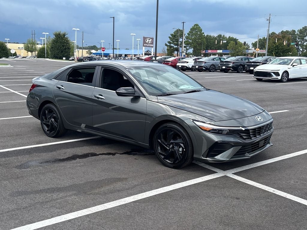 2026 Hyundai Elantra SEL Sport Premium