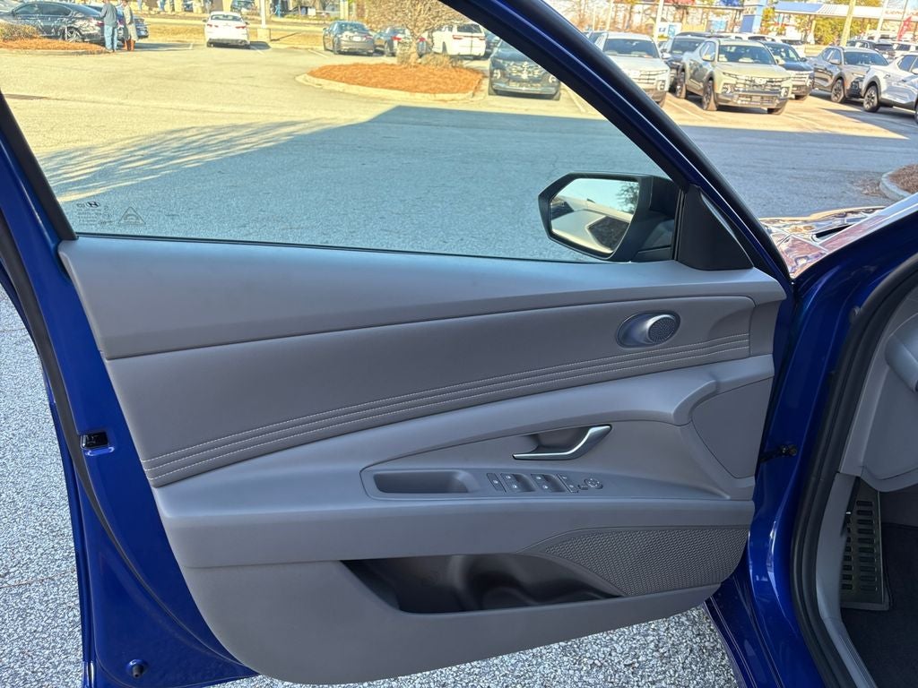 2026 Hyundai Elantra SEL Sport Premium