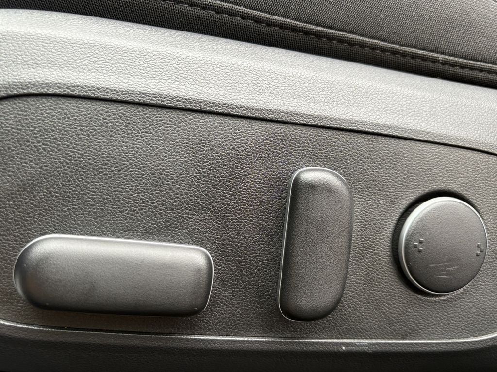 2025 Hyundai IONIQ 6 SE