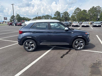 2026 Hyundai Venue SEL w/Two-Tone Roof