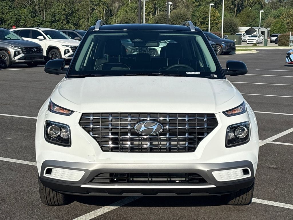 2026 Hyundai Venue SEL w/Two-Tone Roof