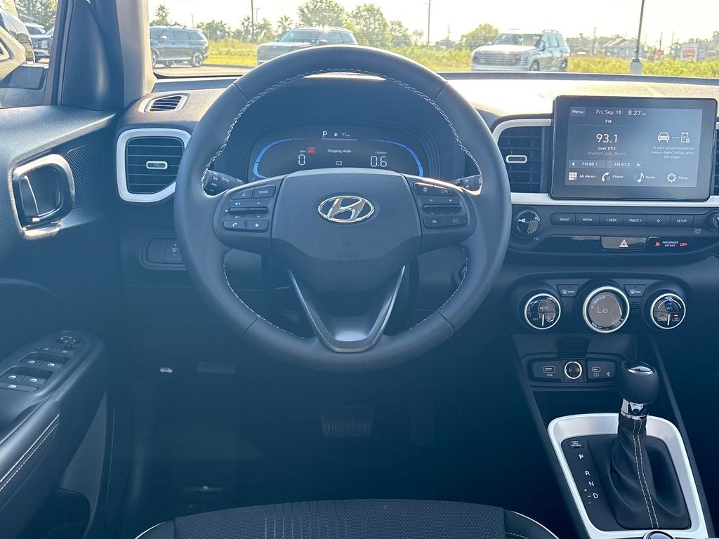 2026 Hyundai Venue SEL w/Two-Tone Roof