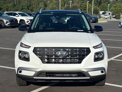 2026 Hyundai Venue SEL w/Two-Tone Roof