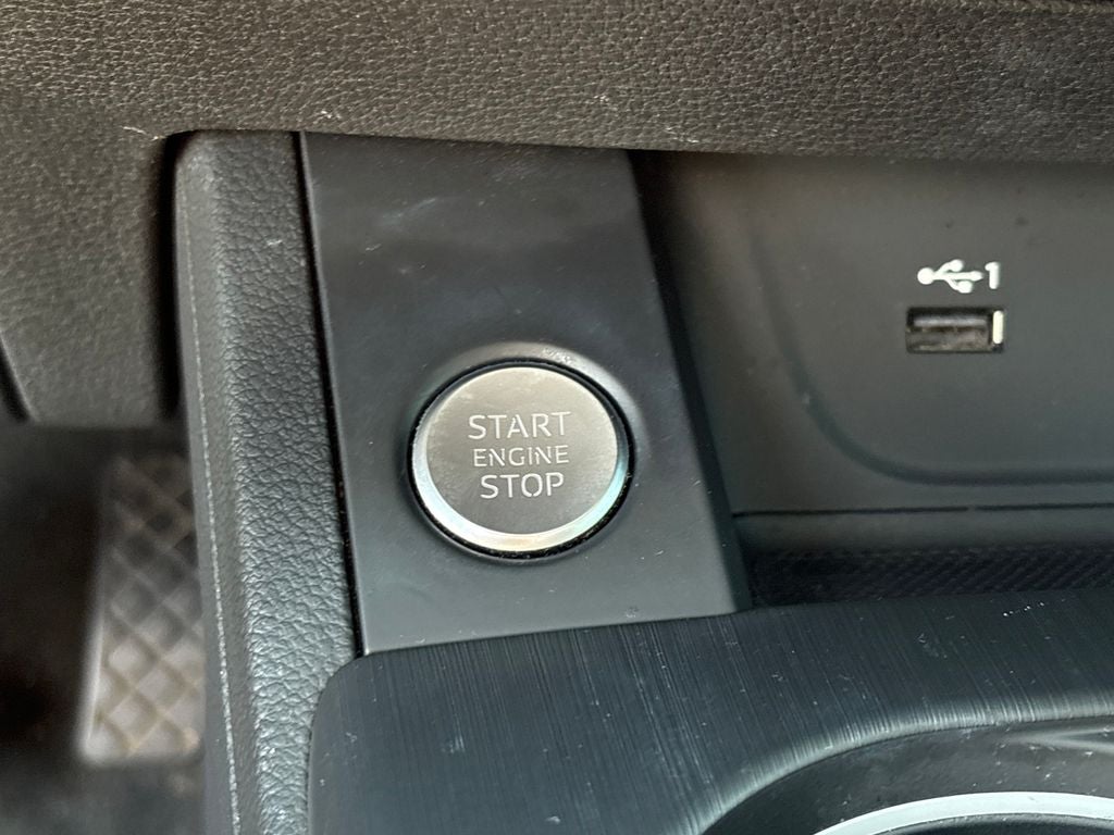 2018 Audi A4 2.0T Premium quattro