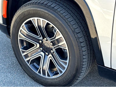 2024 Jeep Wagoneer BASE