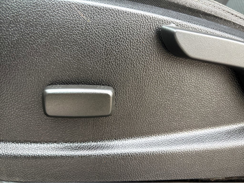 2021 Chevrolet Colorado 2WD LT