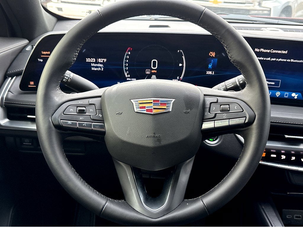 2025 Cadillac XT4 Premium Luxury