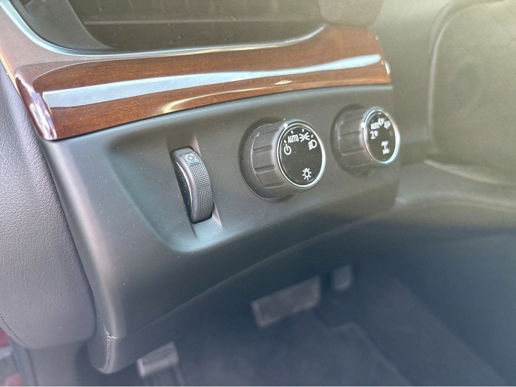 2020 Cadillac Escalade Luxury