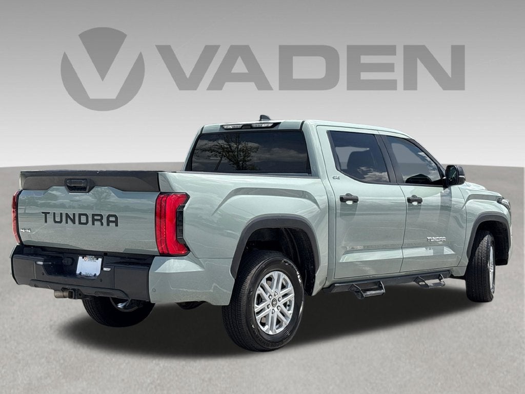 2024 Toyota Tundra 4WD SR5