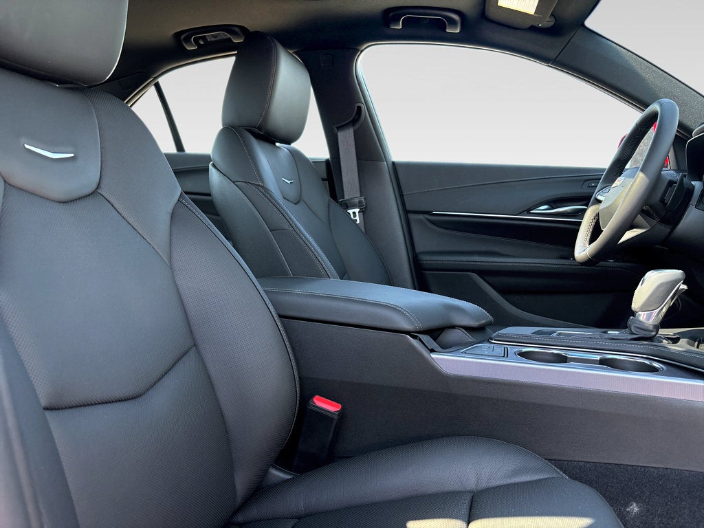 2026 Cadillac CT4 Premium Luxury