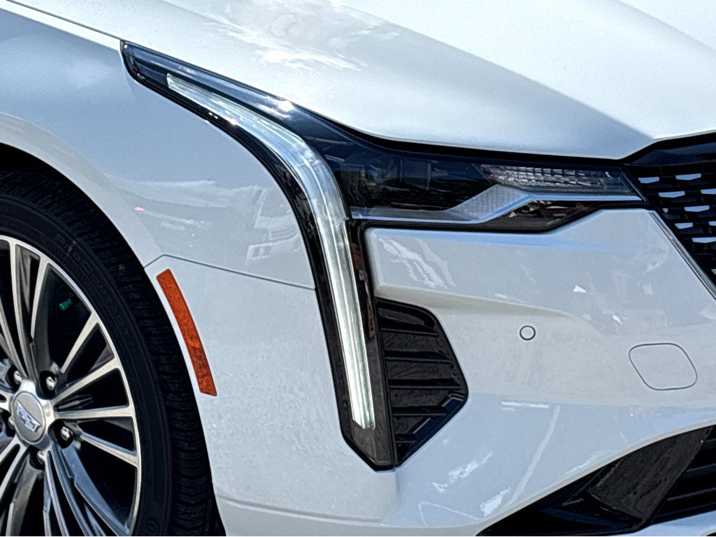 2025 Cadillac CT4 Premium Luxury