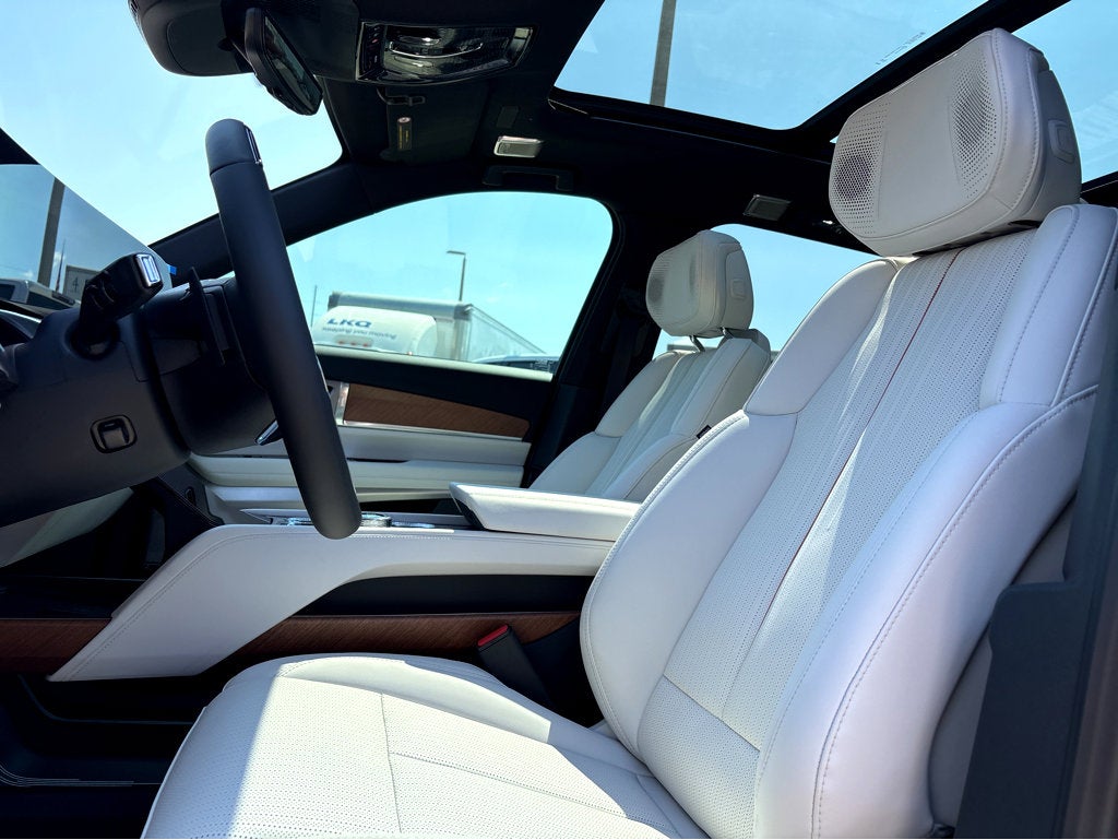 2026 Cadillac VISTIQ Sport