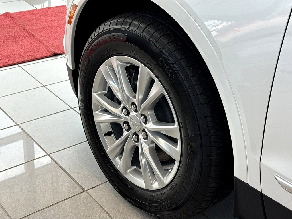 2026 Cadillac XT5 Luxury