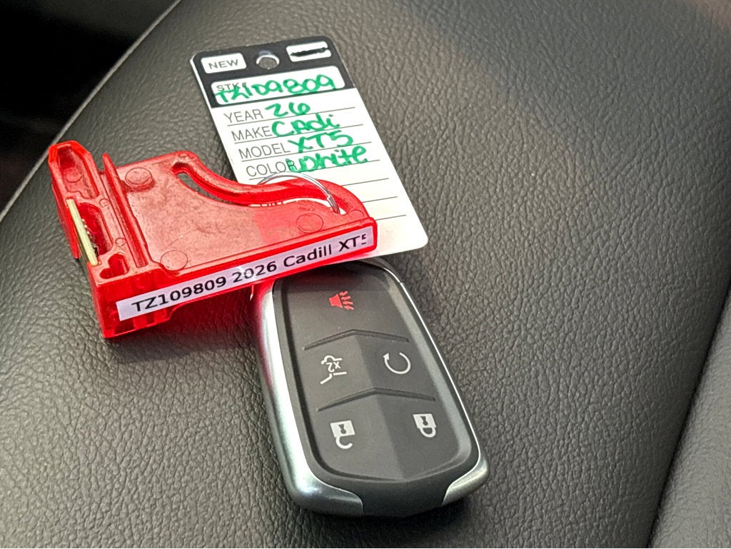 2026 Cadillac XT5 Luxury