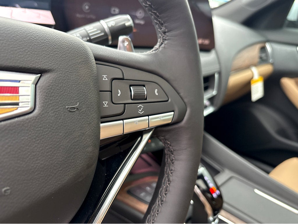 2025 Cadillac XT5 Luxury