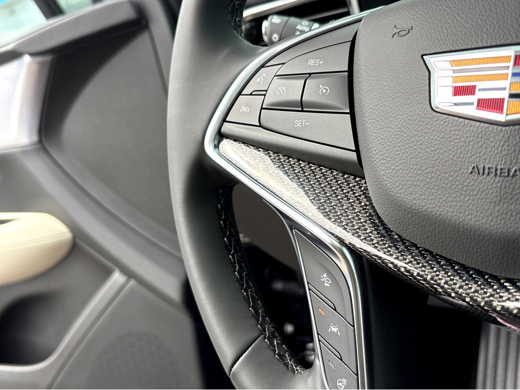 2026 Cadillac XT5 Sport