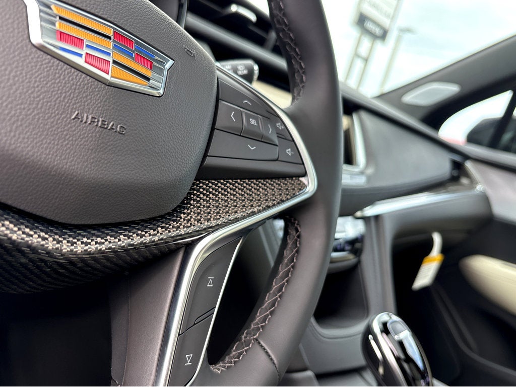 2026 Cadillac XT5 Sport