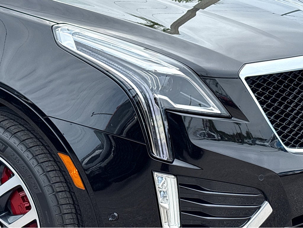 2026 Cadillac XT5 Sport