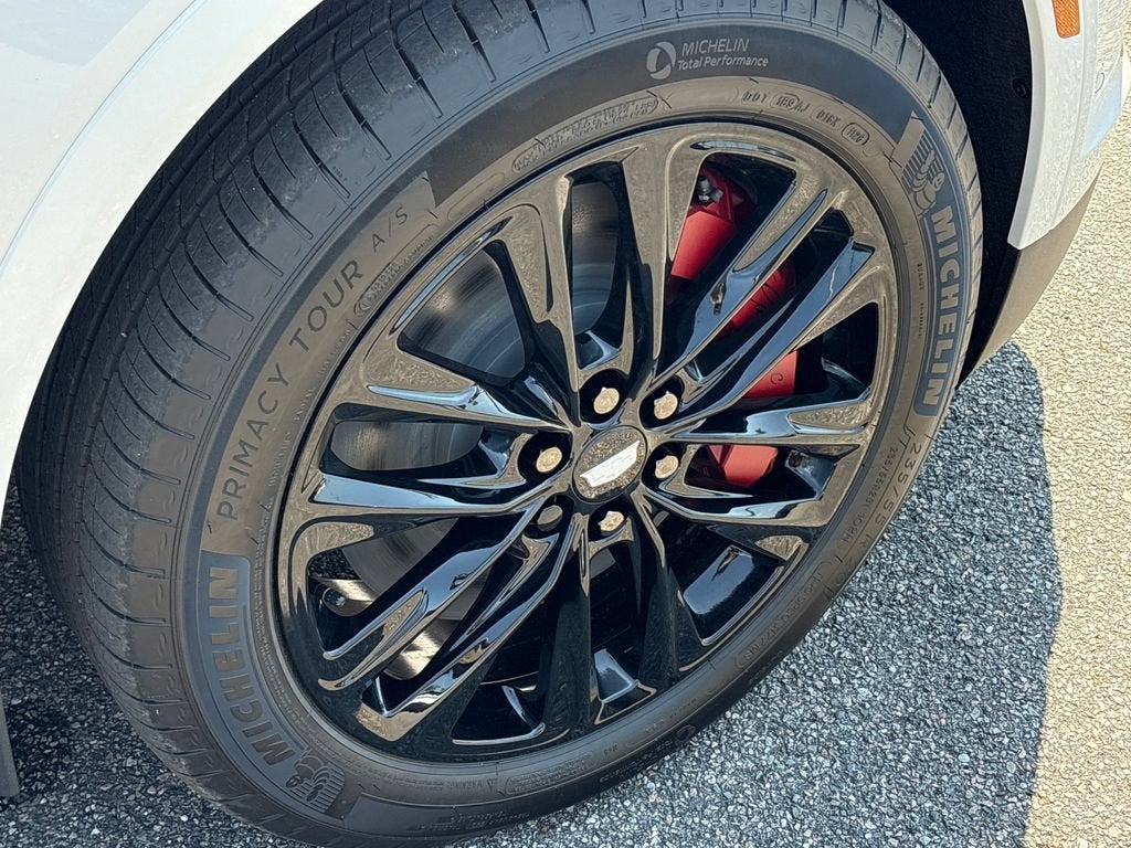 2026 Cadillac XT5 Sport