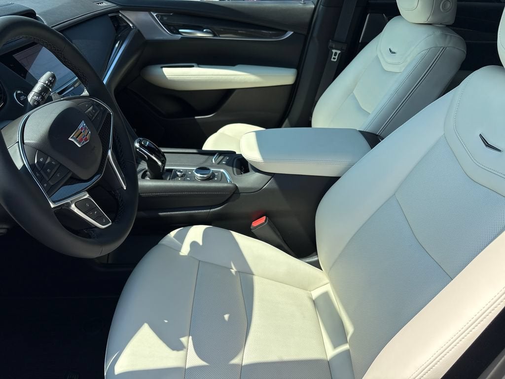 2026 Cadillac XT5 Sport
