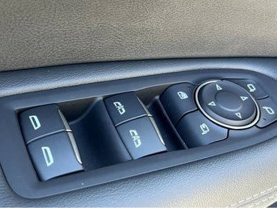 2025 Cadillac XT6 Luxury