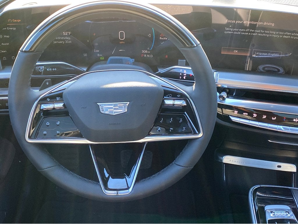 2024 Cadillac LYRIQ Luxury 2