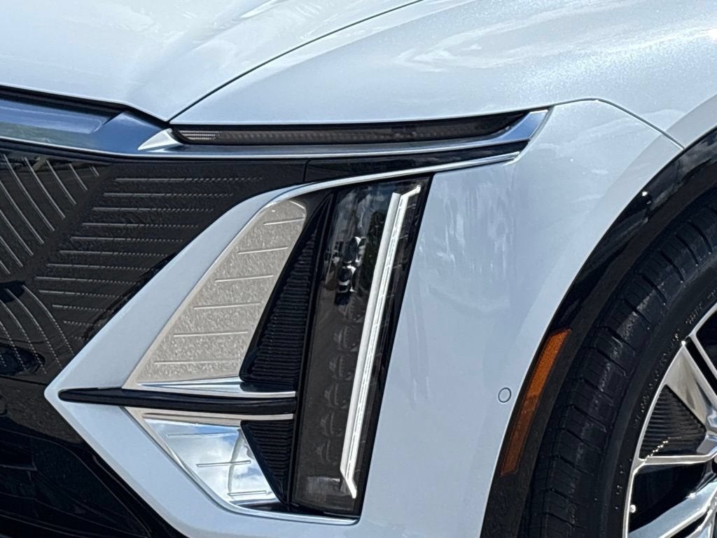 2027 Cadillac LYRIQ Signature Luxury