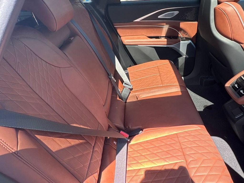 2027 Cadillac LYRIQ Signature Luxury