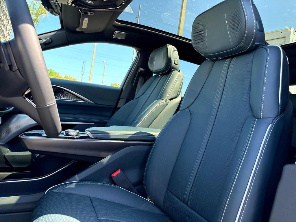 2026 Cadillac LYRIQ Signature Sport