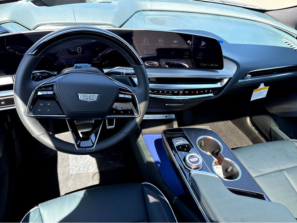 2026 Cadillac LYRIQ Signature Sport