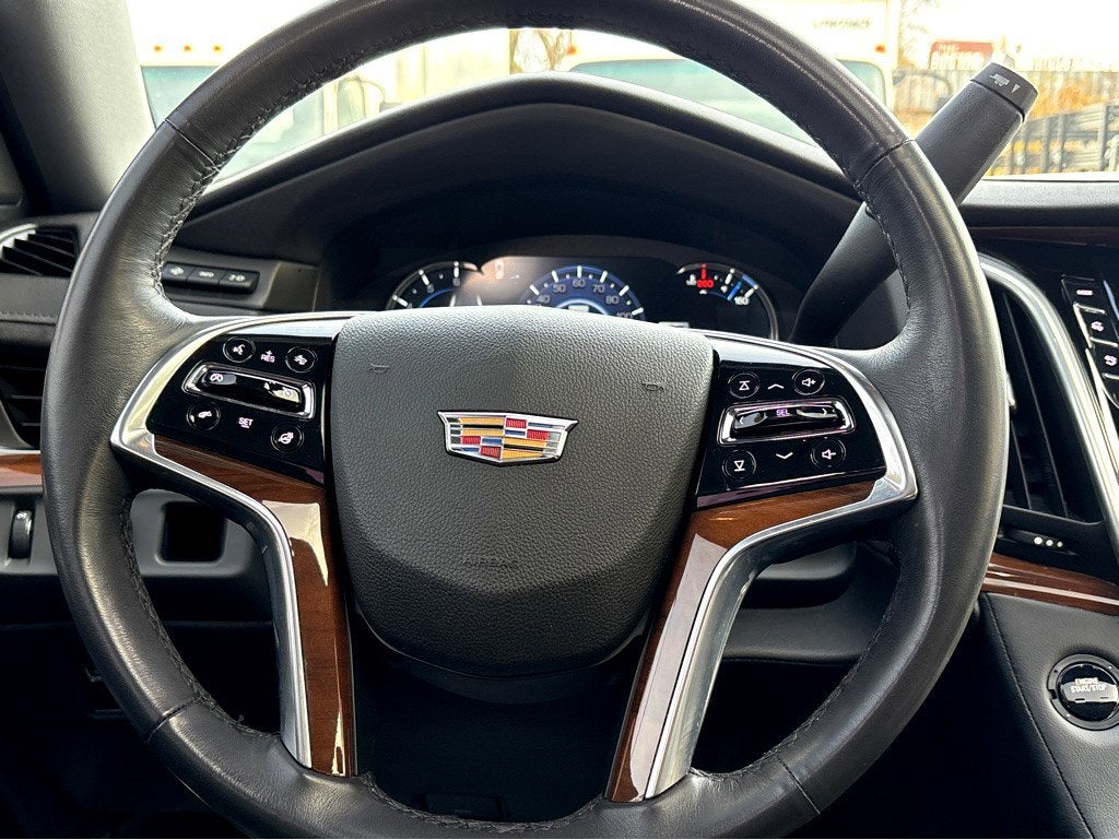 2020 Cadillac Escalade Premium Luxury