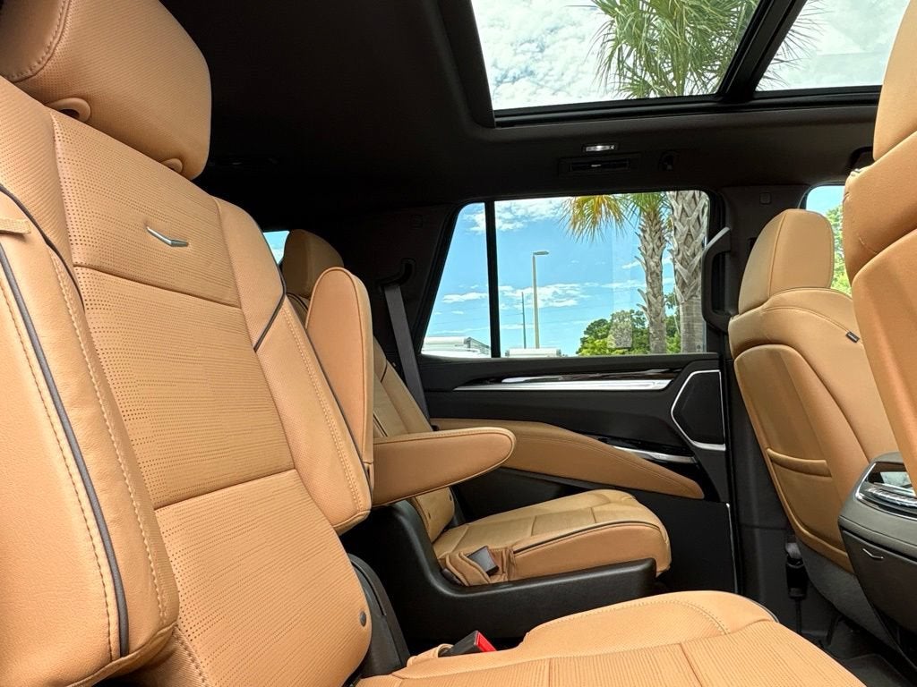2026 Cadillac Escalade Luxury