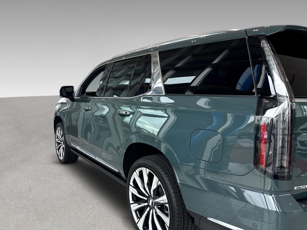 2026 Cadillac Escalade Luxury