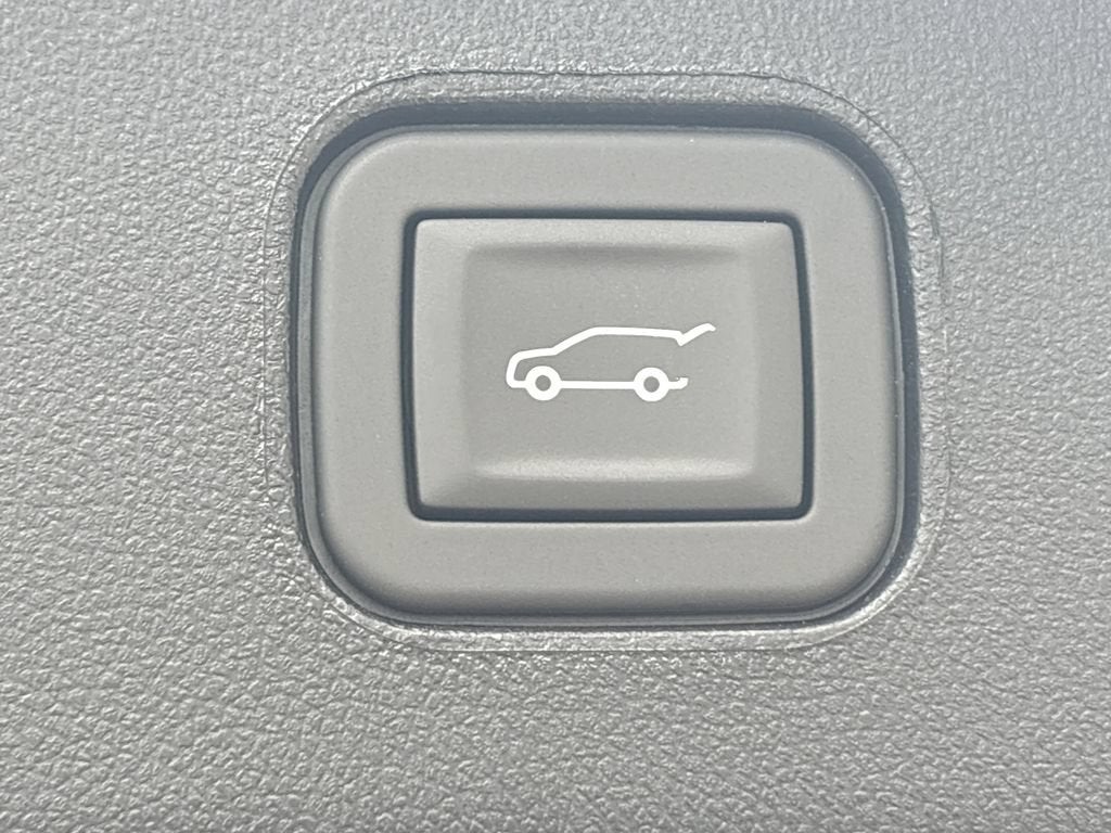 2026 Cadillac LYRIQ V-Series