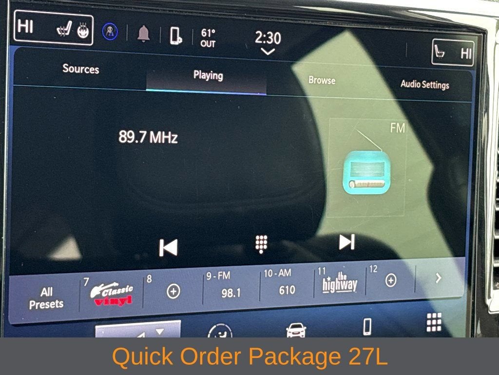 2023 Chrysler Pacifica Touring L
