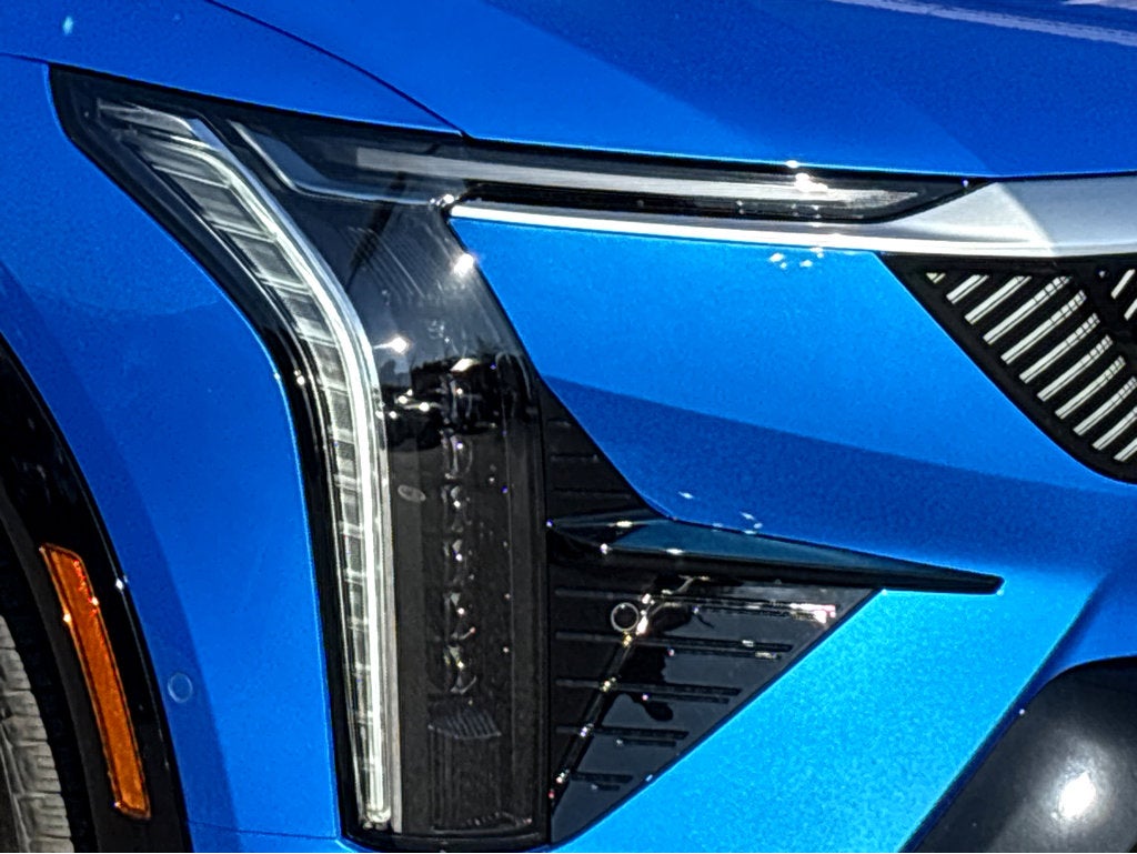 2026 Cadillac OPTIQ Luxury