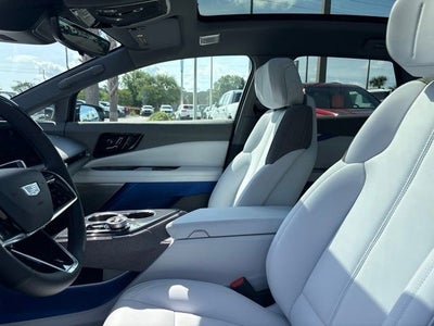 2026 Cadillac OPTIQ Luxury