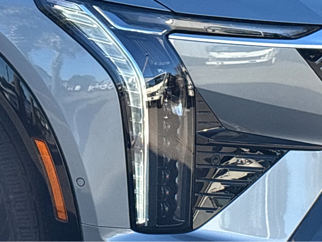 2026 Cadillac OPTIQ Premium Luxury