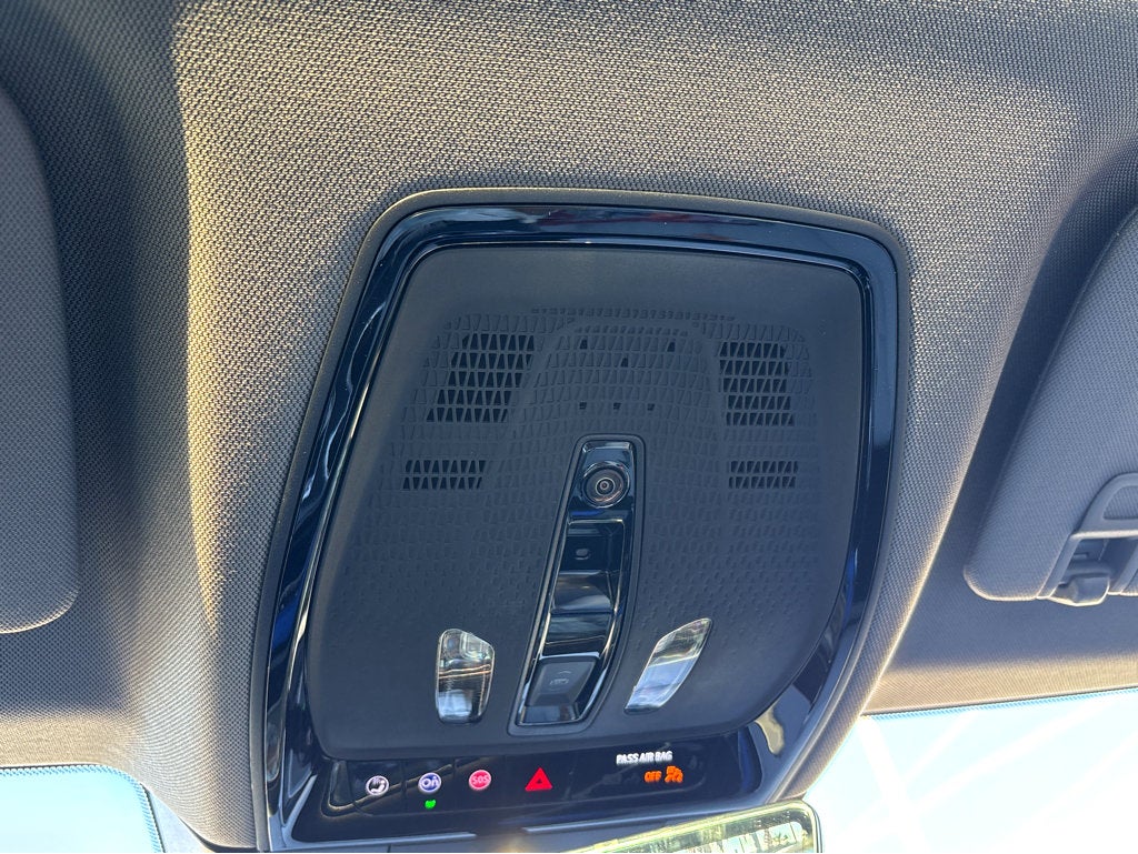 2026 Cadillac OPTIQ Premium Luxury