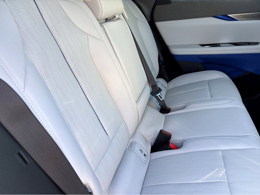 2026 Cadillac OPTIQ Premium Luxury